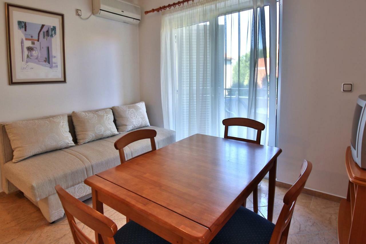 Dalmacia Apartments ซรีมา ภายนอก รูปภาพ